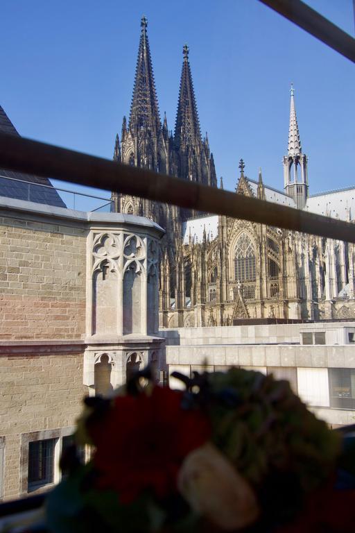Hotel Am Museum Koeln Екстериор снимка